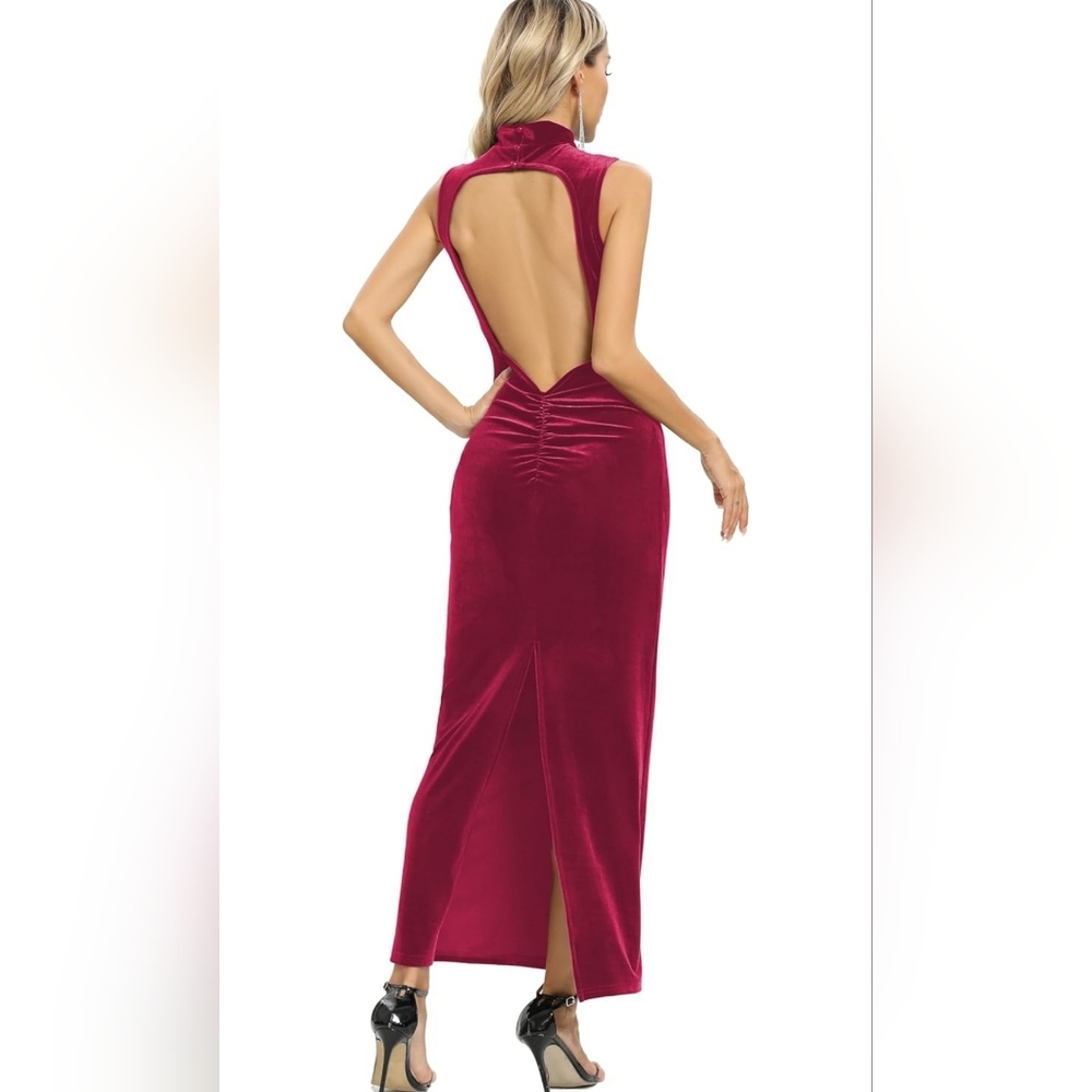 Nwt Medium Capuffy Women Backless Velvet Maxi Dress Back Slit Ruched Bodycon For